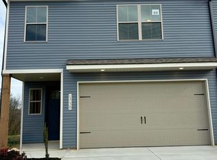 1730 Bennett Village Dr, Maryville, TN 37804