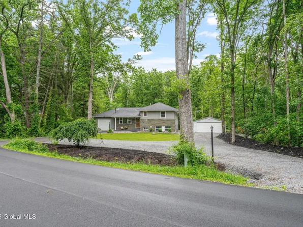 18 Bancker Avenue, Glenville, NY 12302