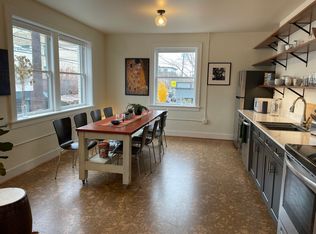 3538 SE Division St #A, Portland, OR 97202