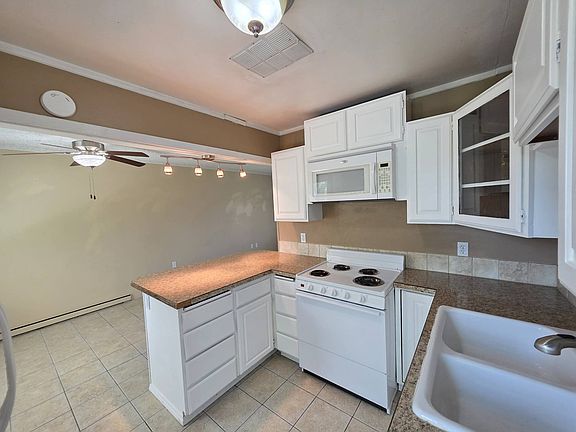 3rd image of 1218 McPherson Ave