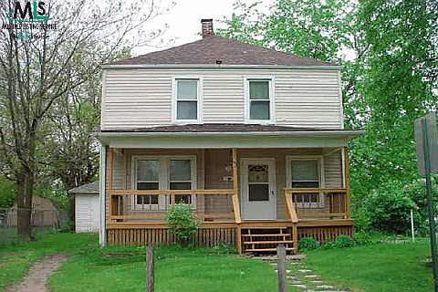1st image of 51 N Pinegrove St