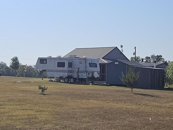 4th image of 27307 Sunset Dr
