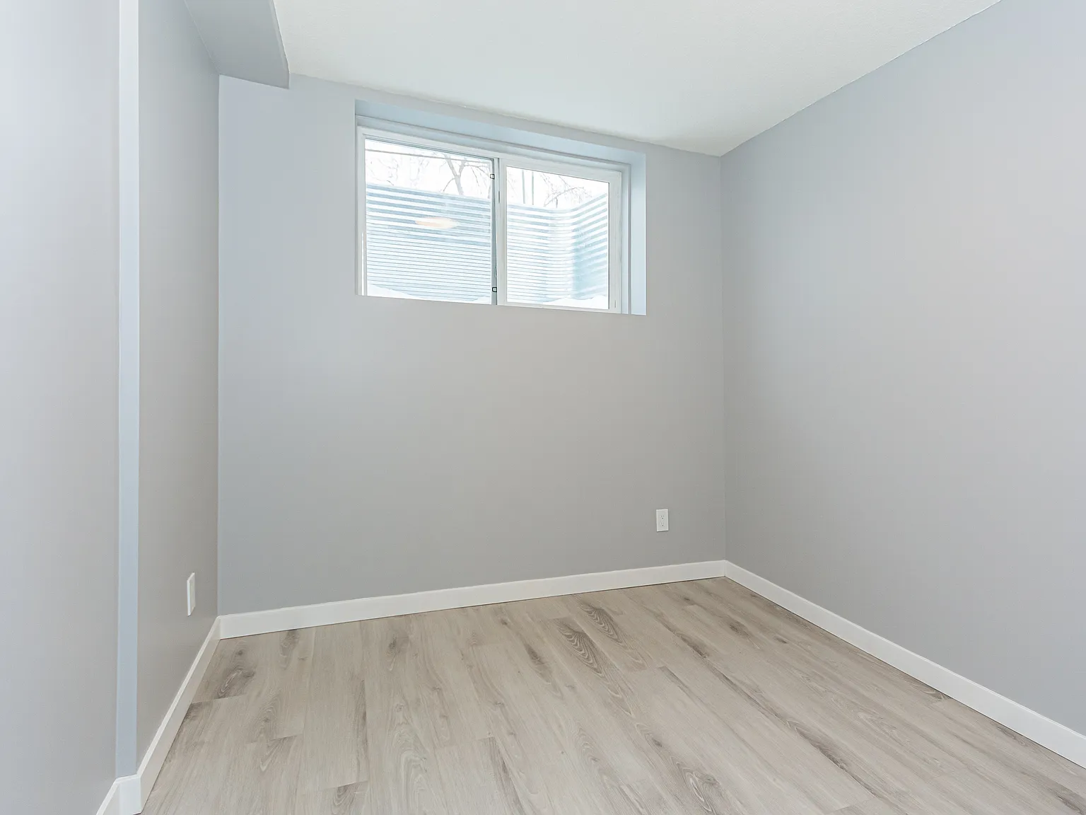 1 bed, 1.0 bath, 550 sqft, $1,050 — Photo 4