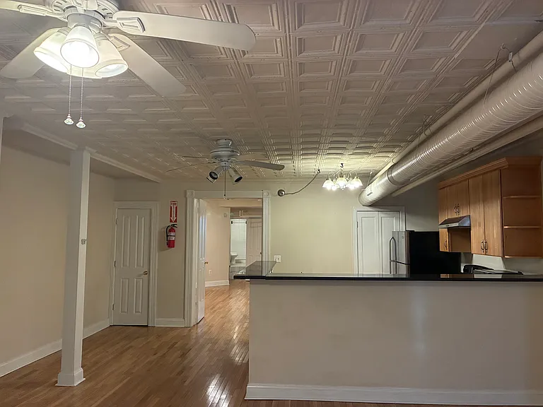 2105 N Charles St #1 — Photo 21