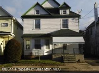 1630 Dorothy St, Scranton, PA 18504