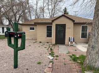 1008 Oneil Ave #B, Cheyenne, WY 82007