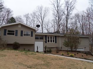 419 England Dr, Oliver Springs, TN 37840