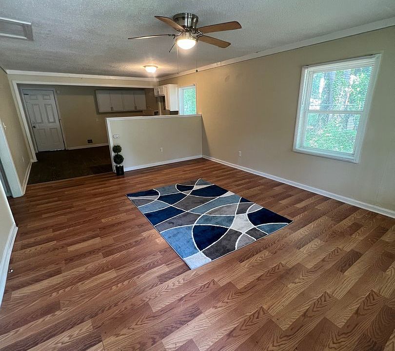 1st image of 616 W Allison Ave