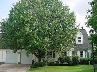 377 Chesapeake Cv #377, Painesville, OH 44077