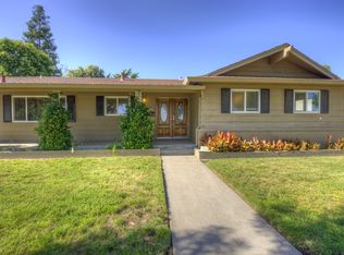 921 E Rumble Rd, Modesto, CA 95350