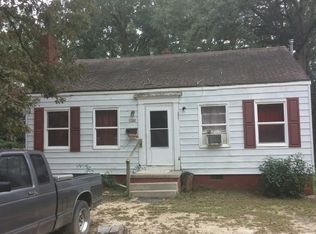 1302 Ray Ave, Sanford, NC 27330