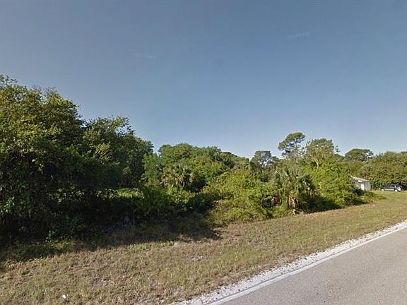 3rd image of 18449 Hillsborough Blvd