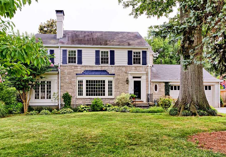 1st image of 2550 Seneca Dr