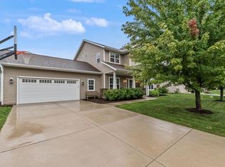 21651 N Weather Edge CIRCLE, Lannon, WI 53046
