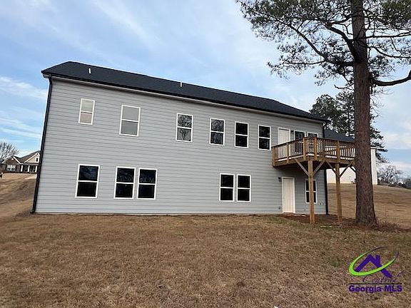 2nd image of 204 Trellis Walk