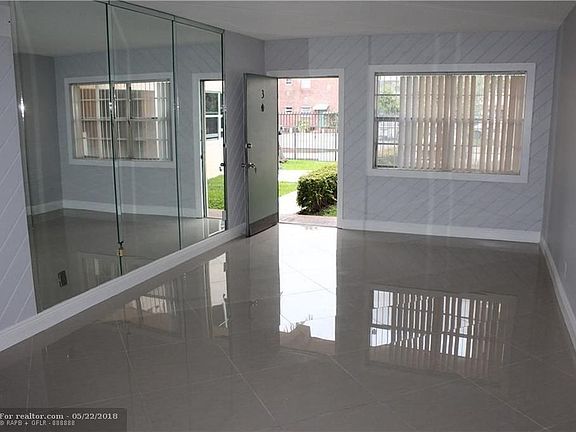5th image of 281 NE 40th St APT 3