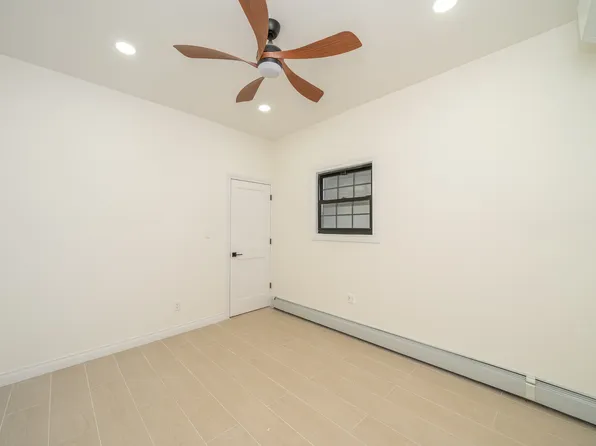 326 Malcolm X Boulevard image 10 of 35