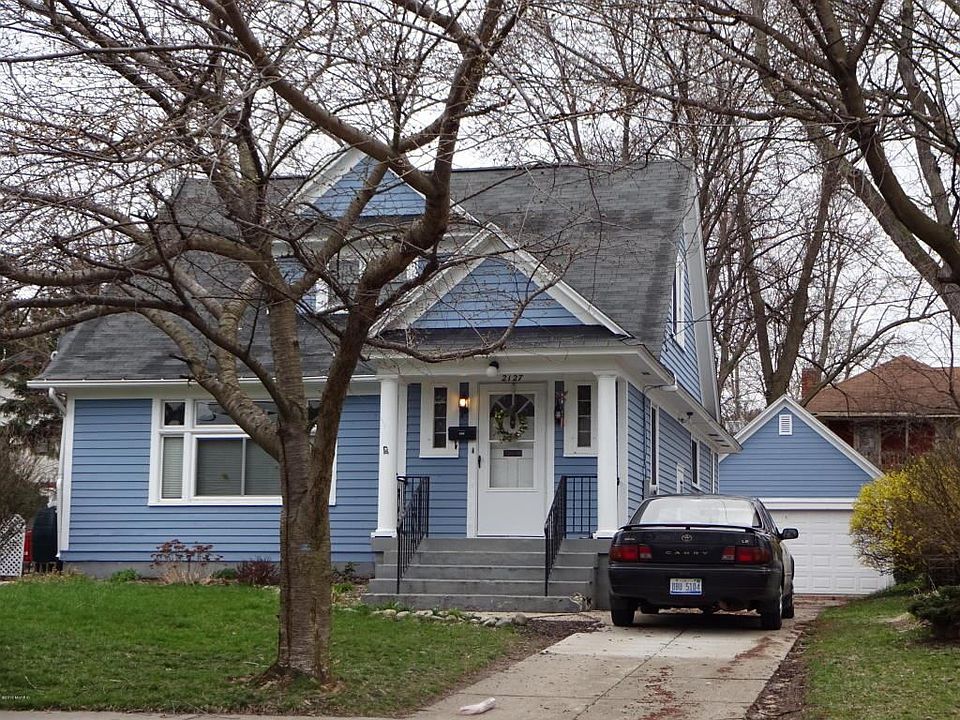 1st image of 2127 Godwin Ave SE
