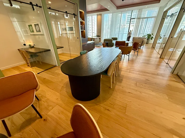11 NE 6th St #1803 — Photo 36