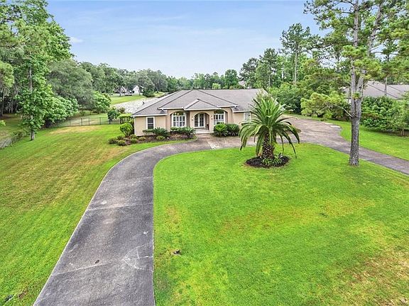 3rd image of 115 Chinquapin Dr