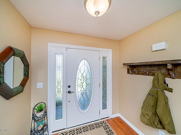2nd image of 257 Mockingbird Dr