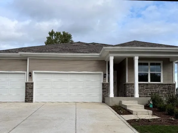 47 Larwick Cir, Valparaiso, IN 46385