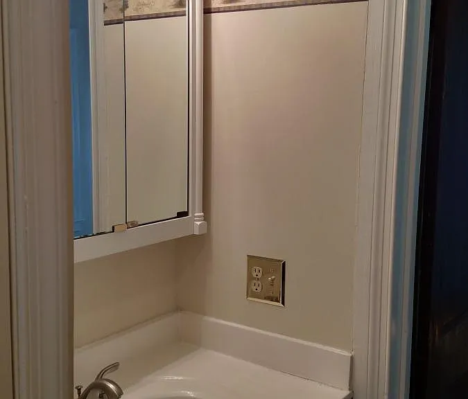 1132 Rosser Ave — Photo 6