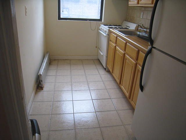 1st image of 23-11 35th St #2R