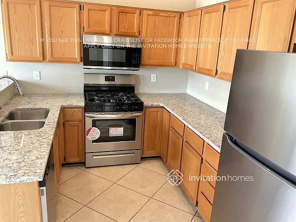 5th image of 1735 Keswick Place Dr