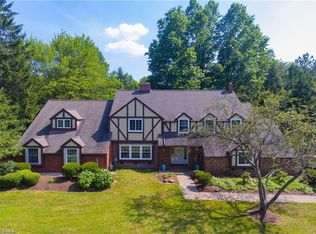 9103 Wilson Mills Rd, Chesterland, OH 44026