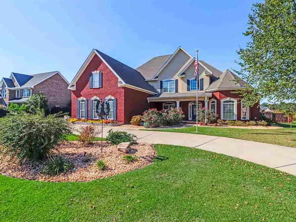 105 Jadestone Ct, Centerville, GA 31028