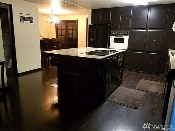 3rd image of 17410 87th Ave Se Ave SE #33