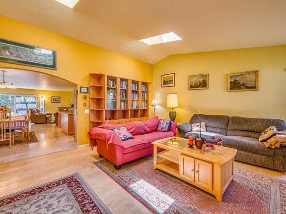 4th image of 5240 Meadowridge Ct
