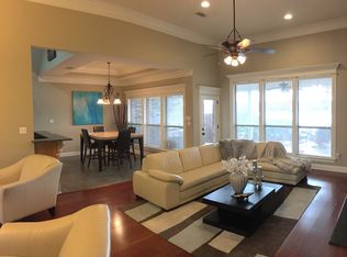 10628 Hill Pointe Ave, Baton Rouge, LA 70810