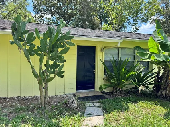 921 NW 55th Ter, Gainesville, FL 32605