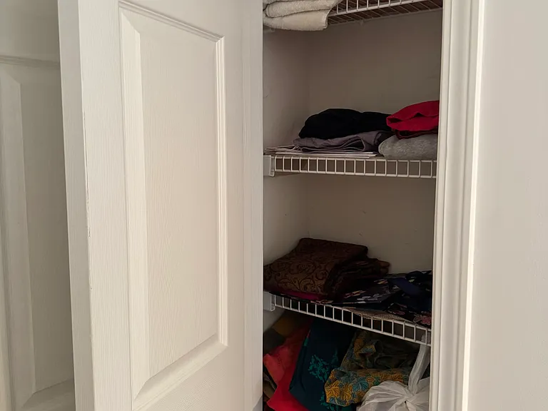 9327 Bellegarde Dr — Photo 20