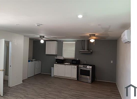 2nd image of 327 Adeline St #325
