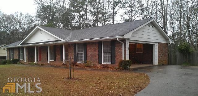 2nd image of 7221 Lorene Ln