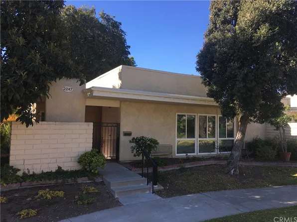 2247 Via Mariposa E, Laguna Woods, CA 92637