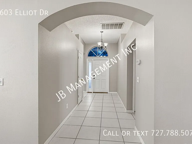 6603 Elliot Dr — Photo 5