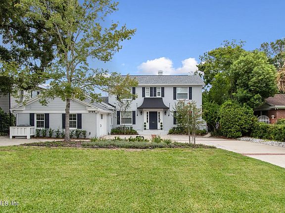 5th image of 1729 WOODMERE Drive