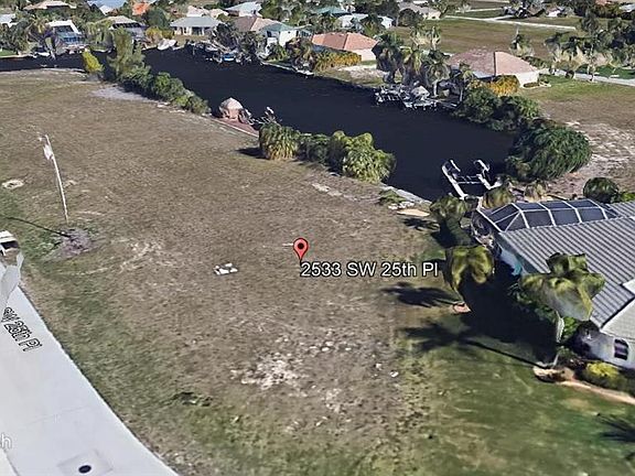 3rd image of 2533 SW 25th Pl