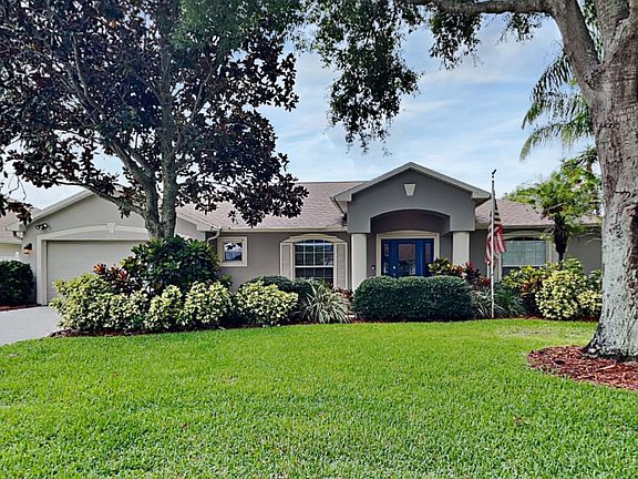 2nd image of 3033 Pineda Crossing Dr