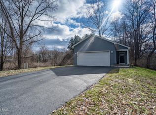 56 Meadowbrook Road, Queensbury, NY 12804