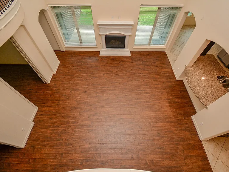 23610 Esperia St — Photo 21