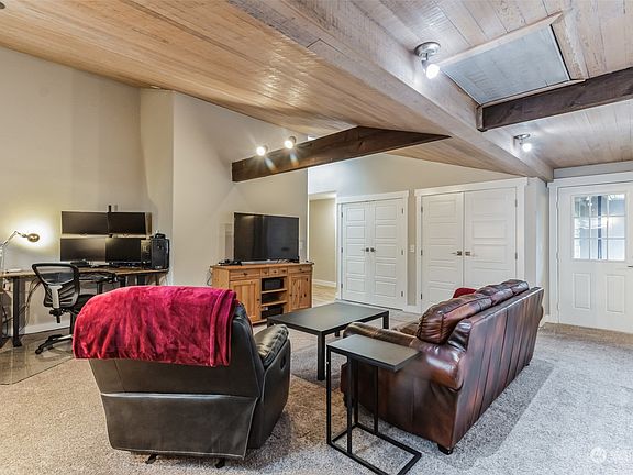 3rd image of 7295 SE Truman Street