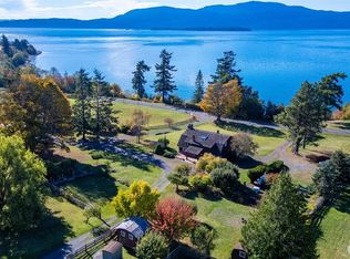2395 W Shore Drive, Lummi Island, WA 98262