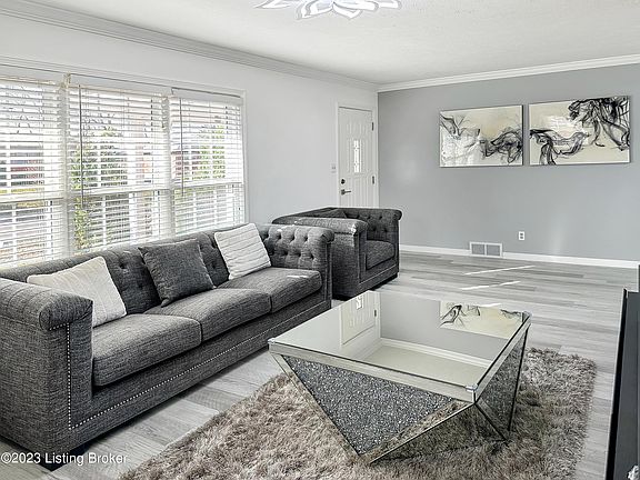2nd image of 5011 Ronwood Dr