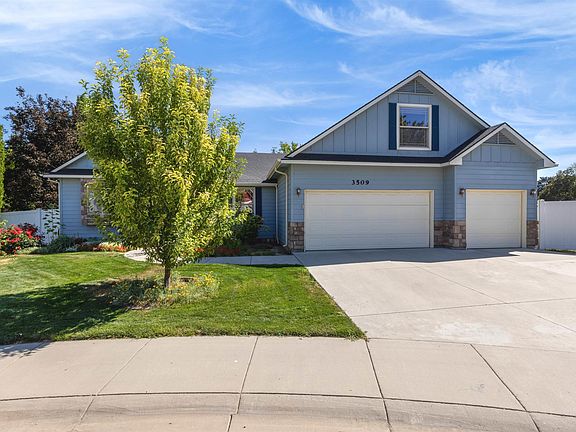 3rd image of 3509 Malibu Pl