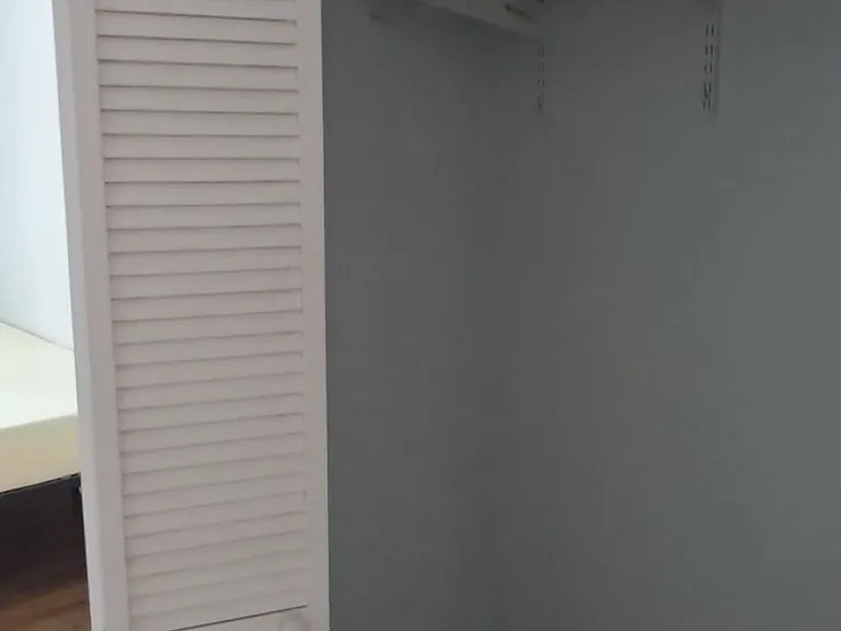 927 College Ave #9 — Photo 2